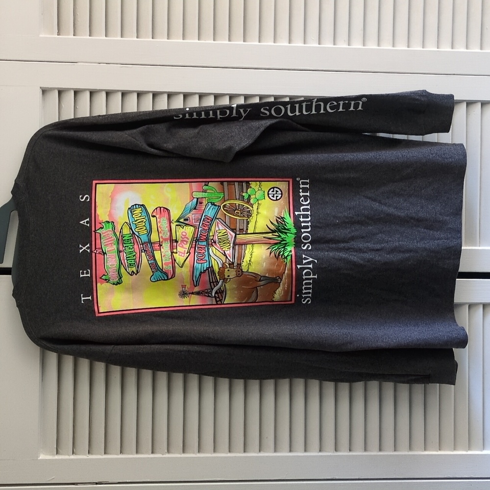 NWT Simply Southern grey long sleeve Texas TX tee